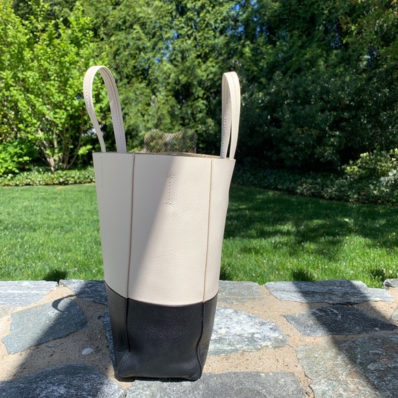 Celine Small Cabas Bag. - Picture 5 of 11